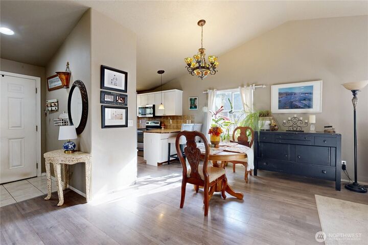 Property Photo:  2540  Williams Road  WA 99362