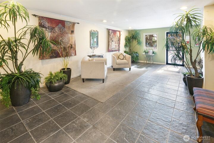 Property Photo:  1740 NE 86th Street 318  WA 98115