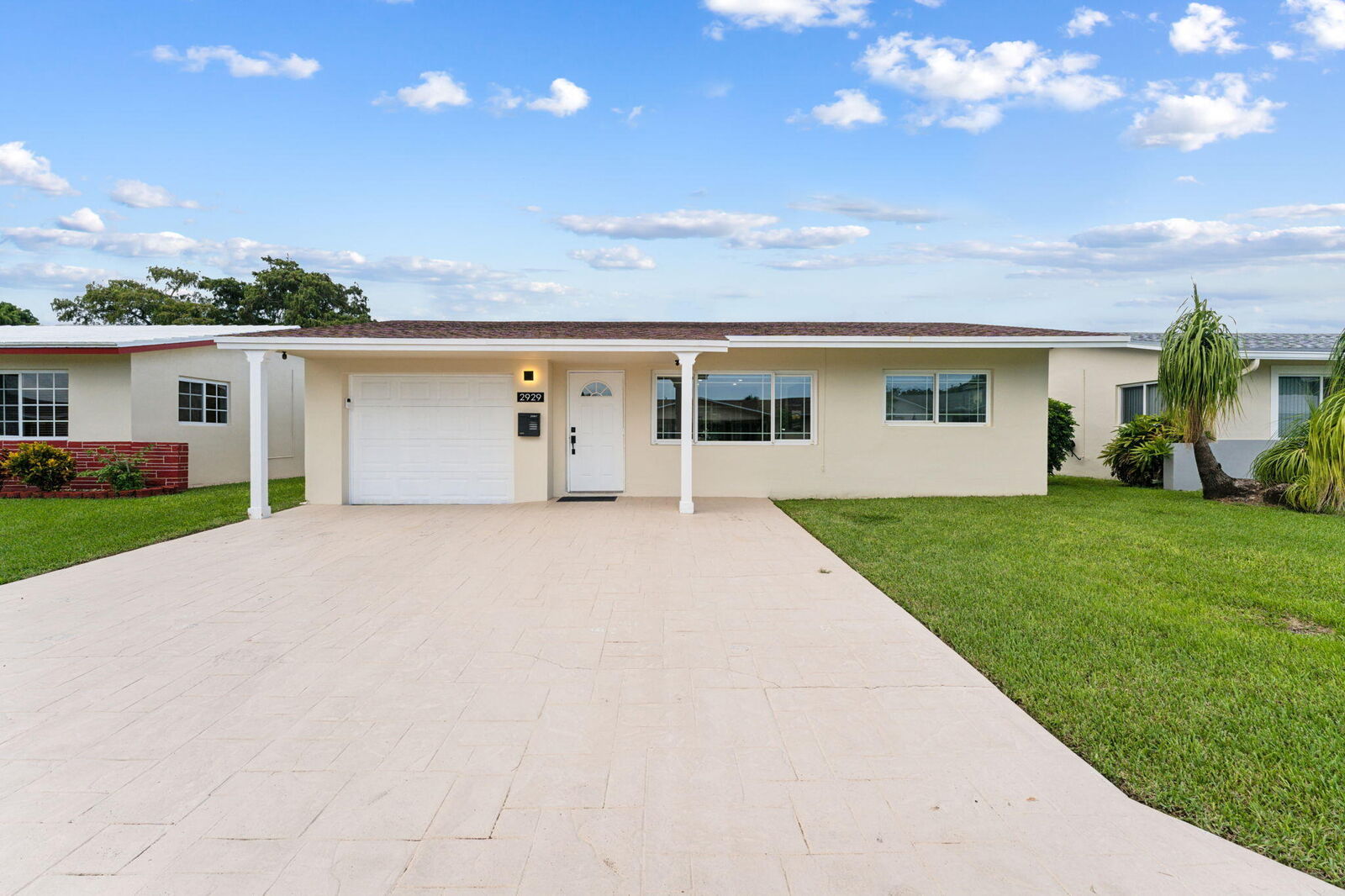 Property Photo:  2929 NW 46th Street  FL 33309
