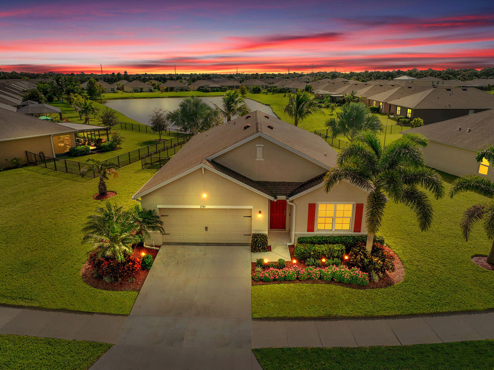 Property Photo:  2785 Granville Manor SW  FL 32968 