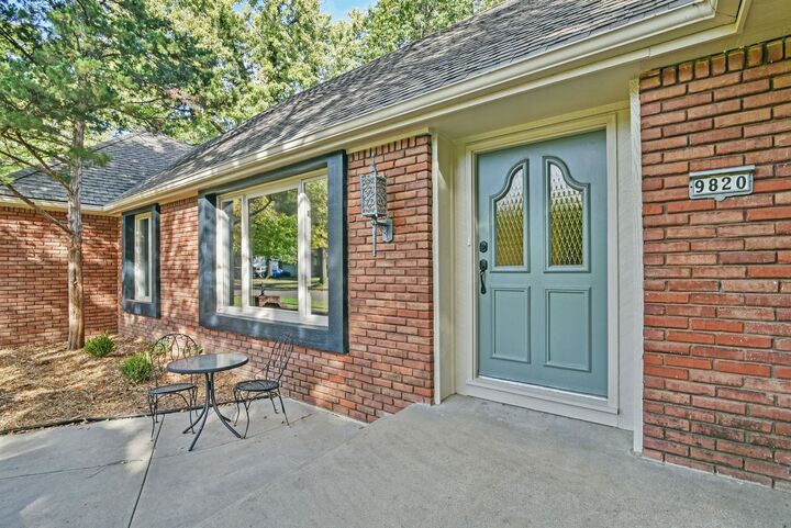Property Photo:  9820 W 10th Ct N  KS 67212 