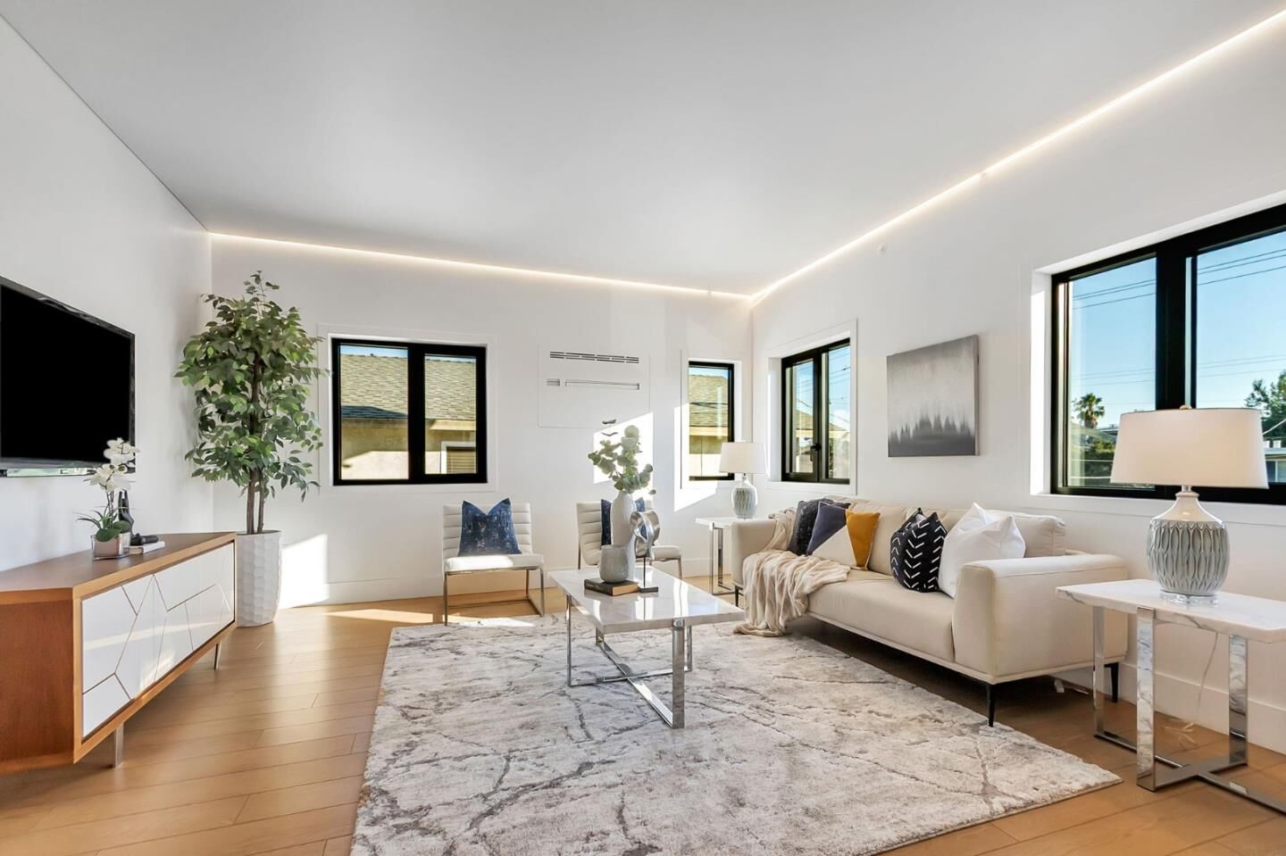 Property Photo: 33852 11th Street CA 94587