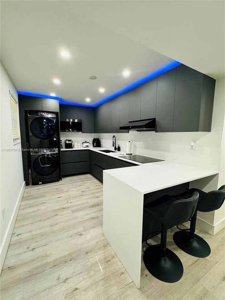 Property Photo:  1555 W 44th Pl 214D  FL 33012