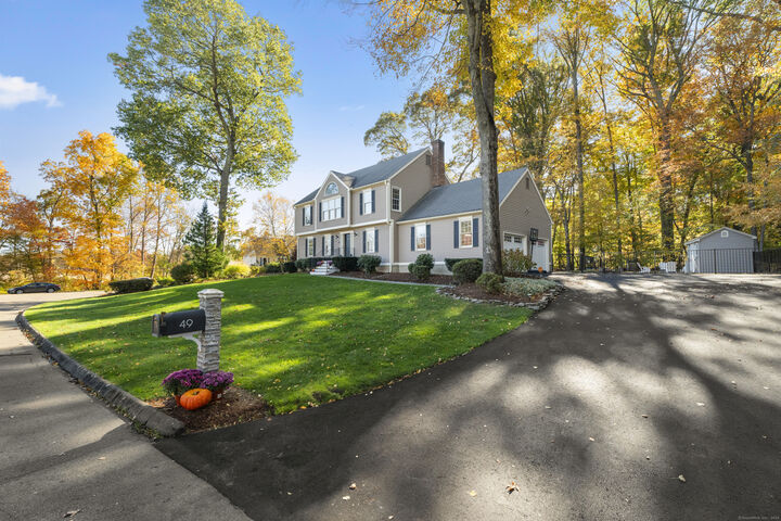 Property Photo:  49 Riverside Drive  CT 06405