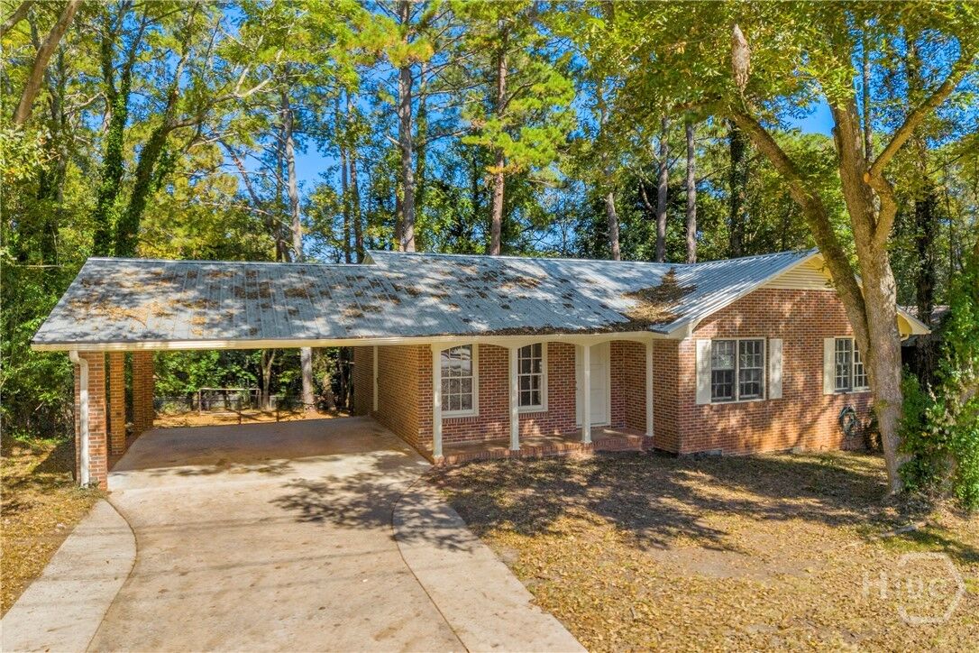 Property Photo:  1067 College Station Road  GA 30605 