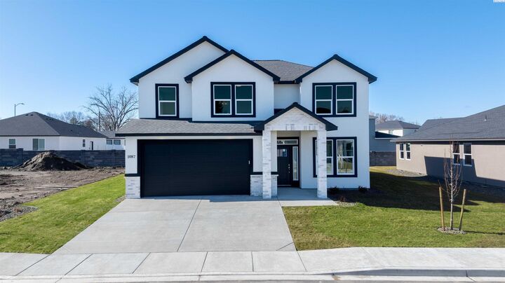 Property Photo: 1087 N Grant Place WA 99336