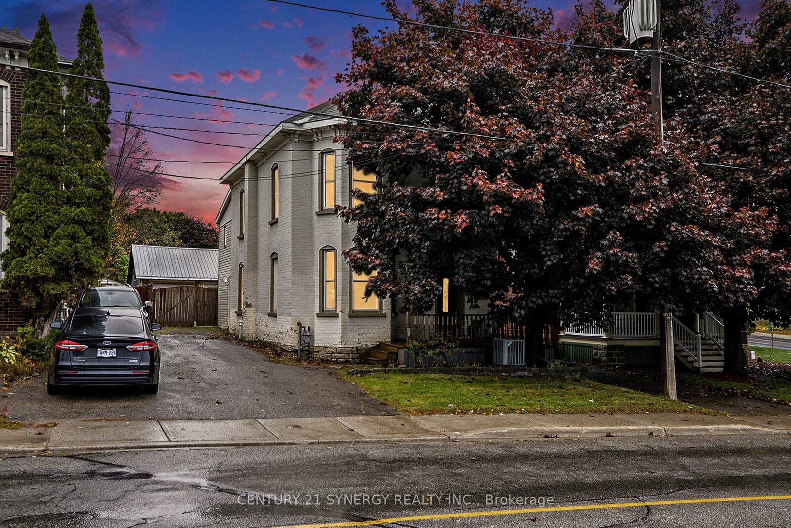 Property Photo:  17 Elmsley Street S  ON K7A 3P1