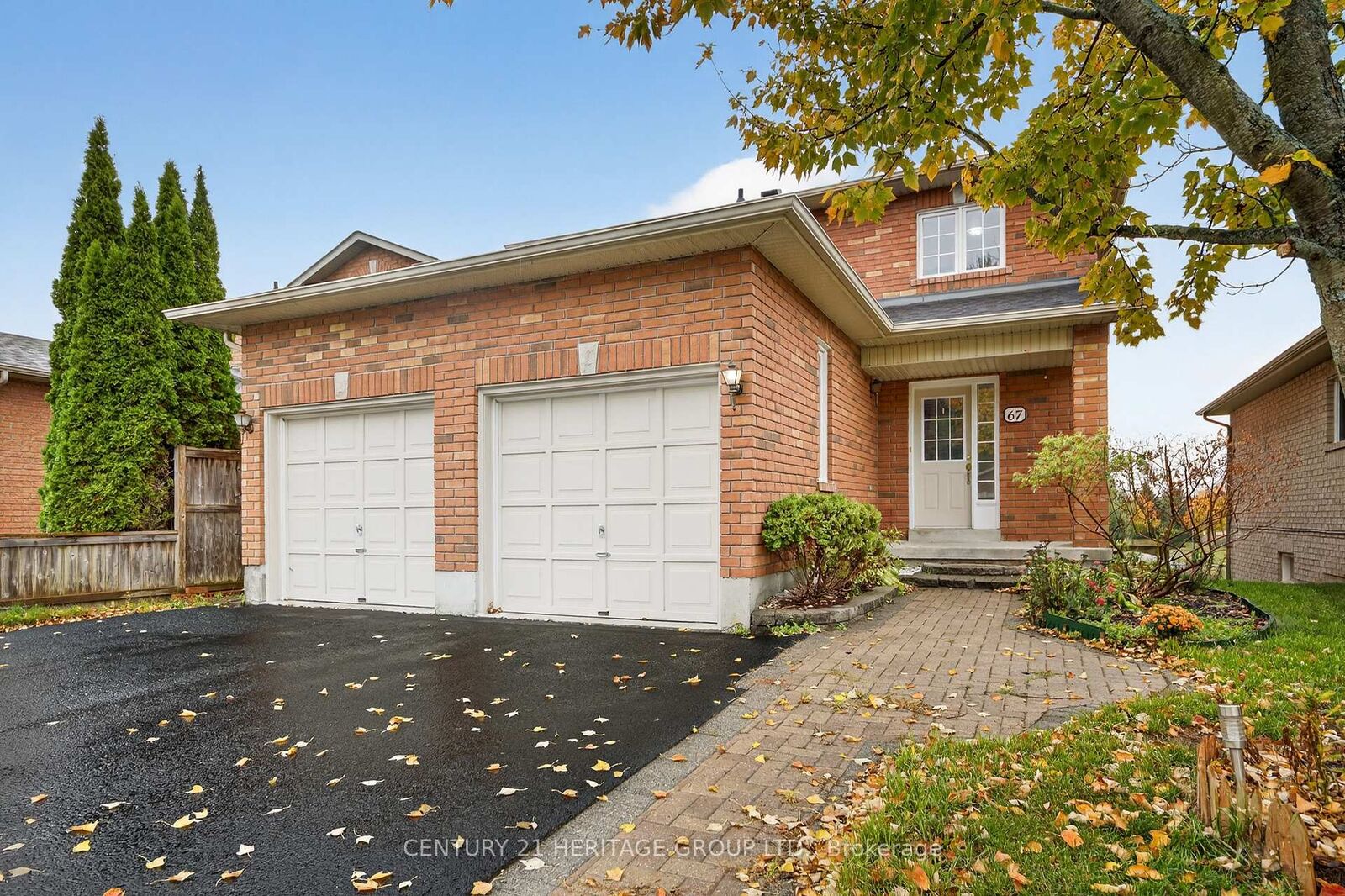 Property Photo:  67 Ruffet Drive  ON L4N 0N8