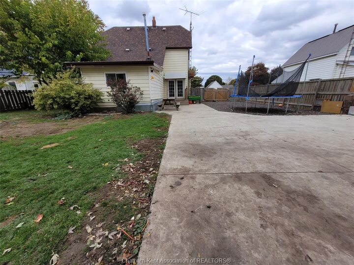 Property Photo:  13 John Park Line  ON N0P 2M0 