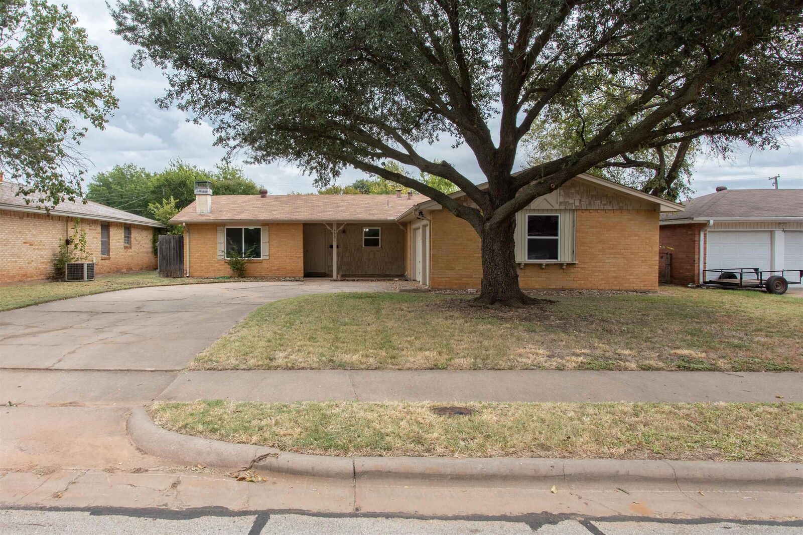 Property Photo:  4665 Sierra Madre Drive  TX 76310 