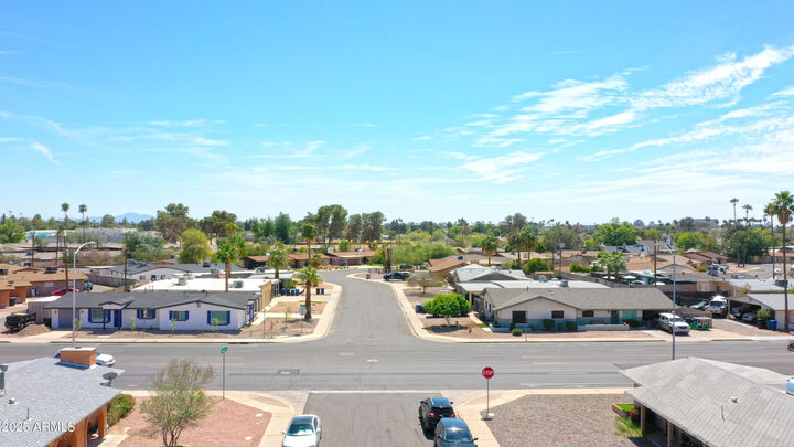 Property Photo:  1150 N Wedgewood Circle  AZ 85203