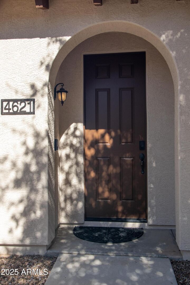 Property Photo: 4621 E Blue Sage Road AZ 85297