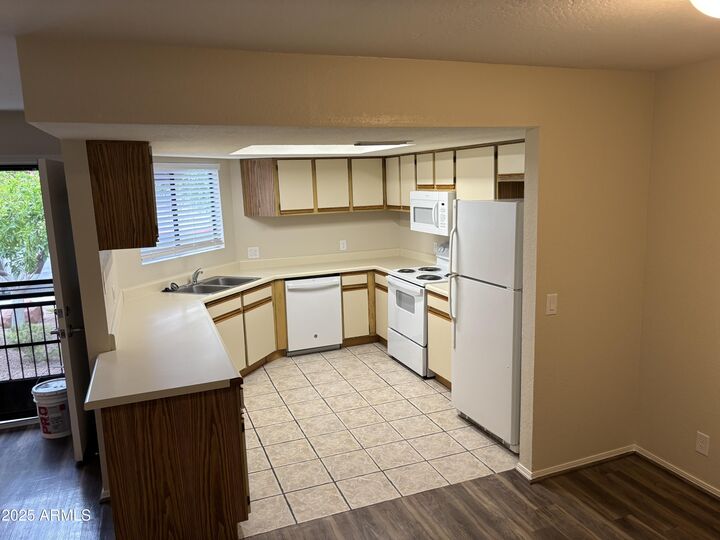 Property Photo:  1444 N Recker Road 126  AZ 85205
