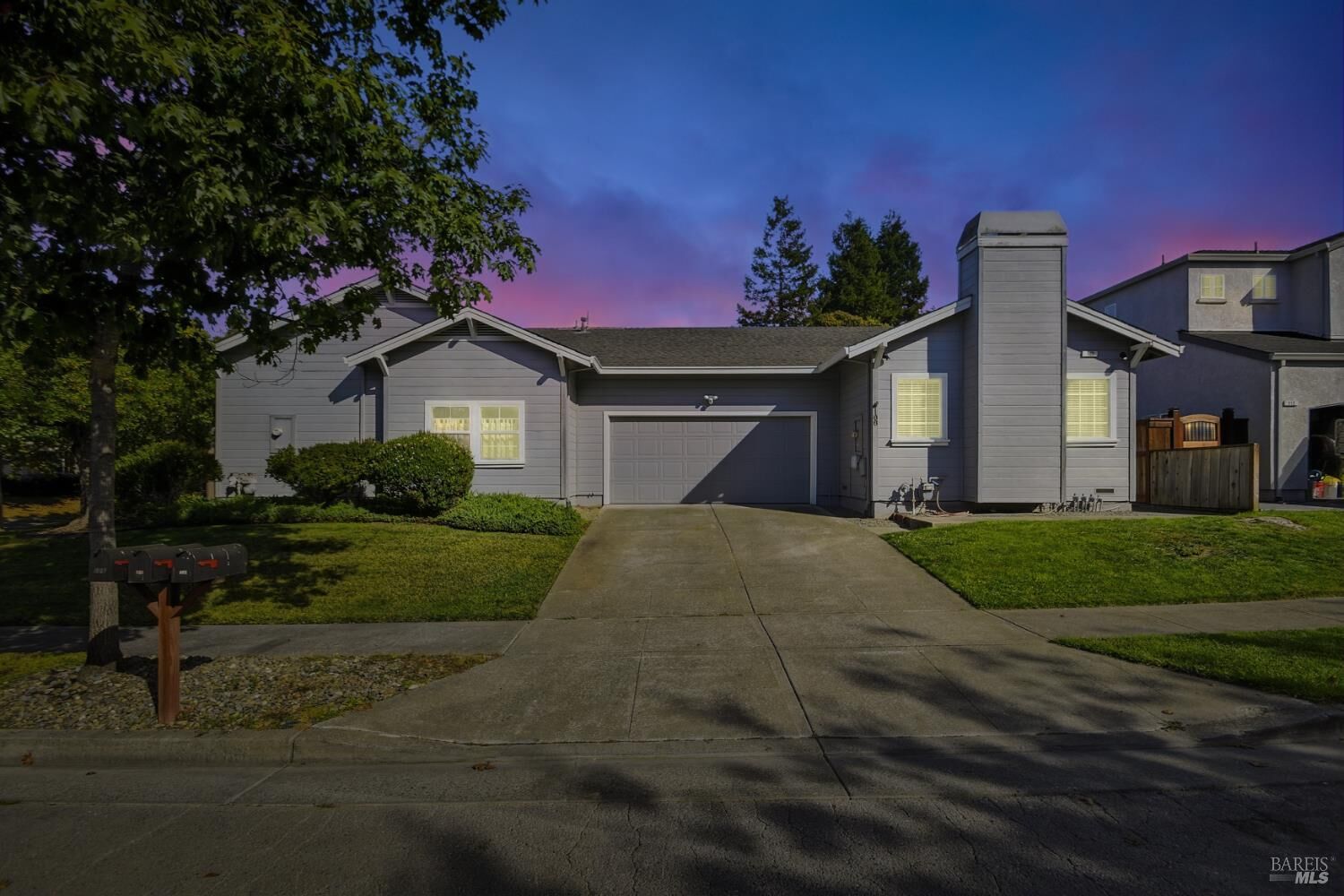 Property Photo:  108 Oretsky Way  CA 94931