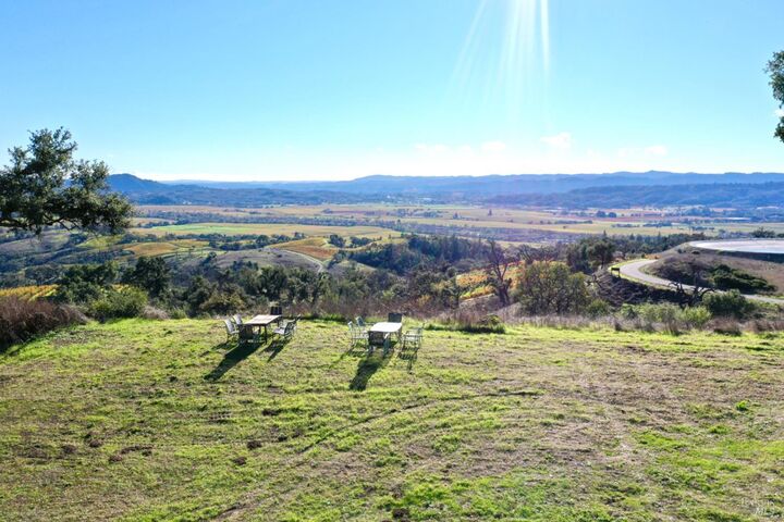 Property Photo:  500 Artisan Circle  CA 95441 