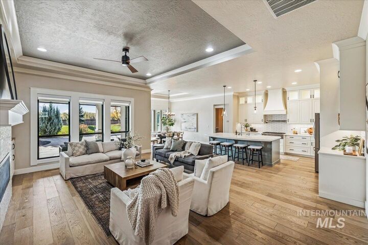 Property Photo:  1587 East Crowne Pointe Drive  ID 83616