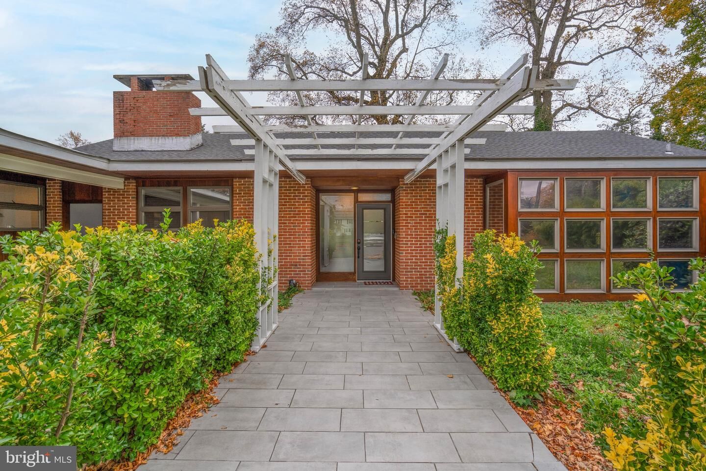 Property Photo:  2227 E Landis Avenue  NJ 08361 