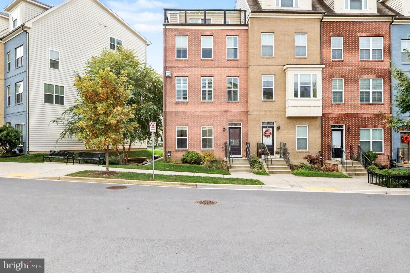 Property Photo:  2418 Auden Drive  MD 20906 