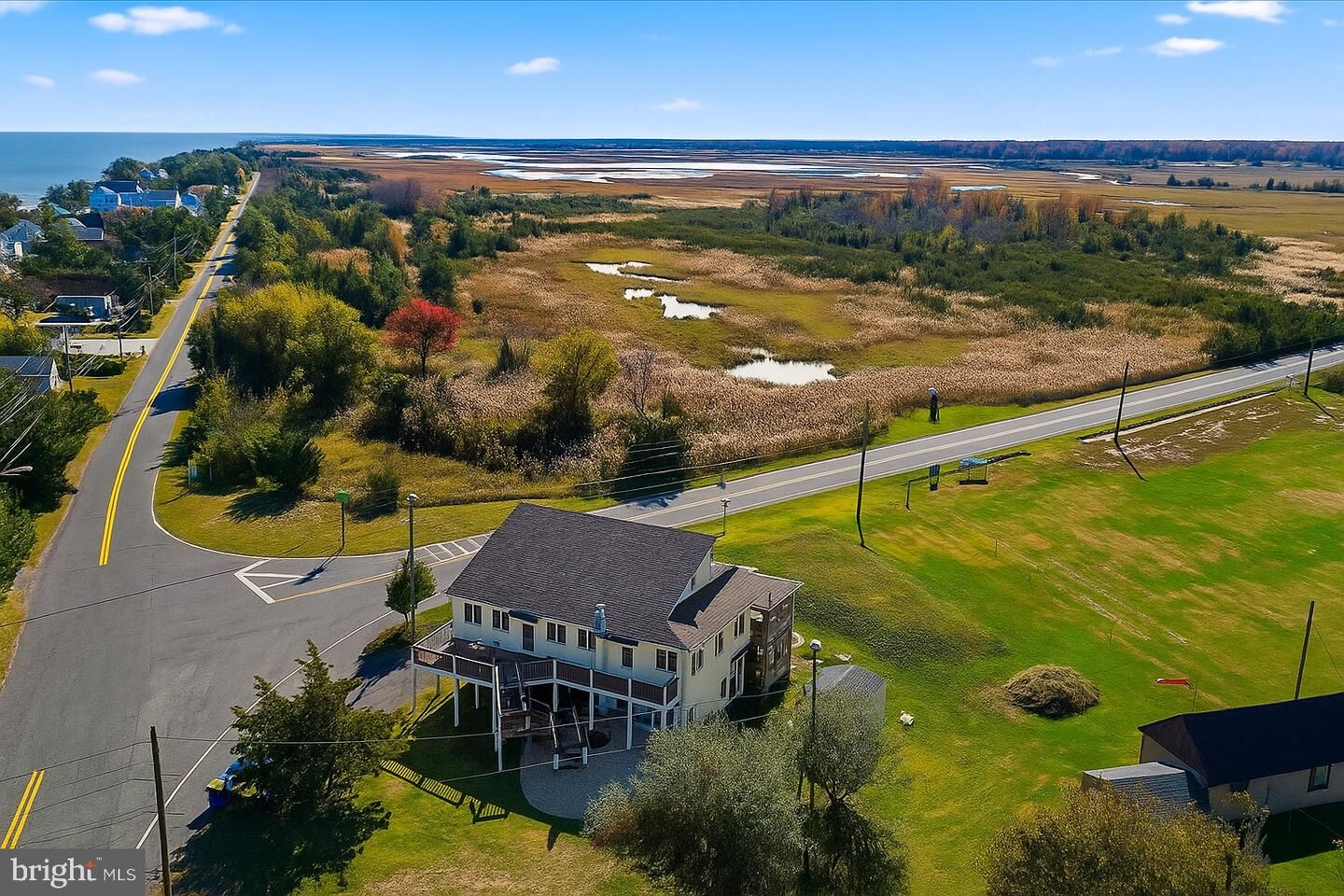 Property Photo:  350 Bay Avenue  DE 19963 