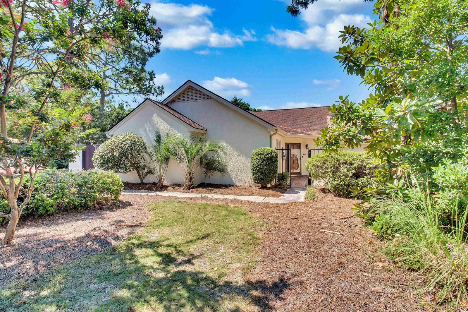 Property Photo:  10 Martinique Dr.  SC 29572