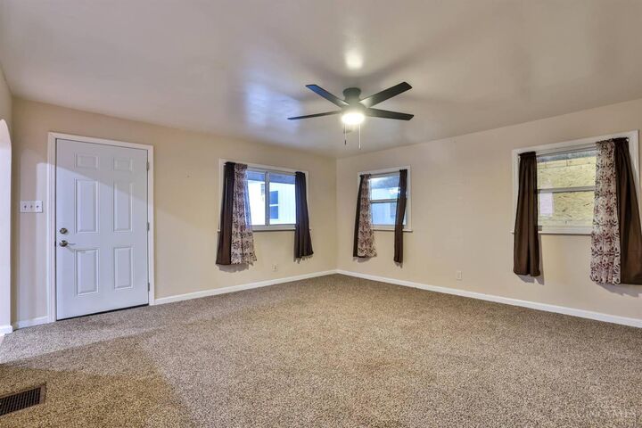 Property Photo:  130 Parkside Avenue  IN 47025