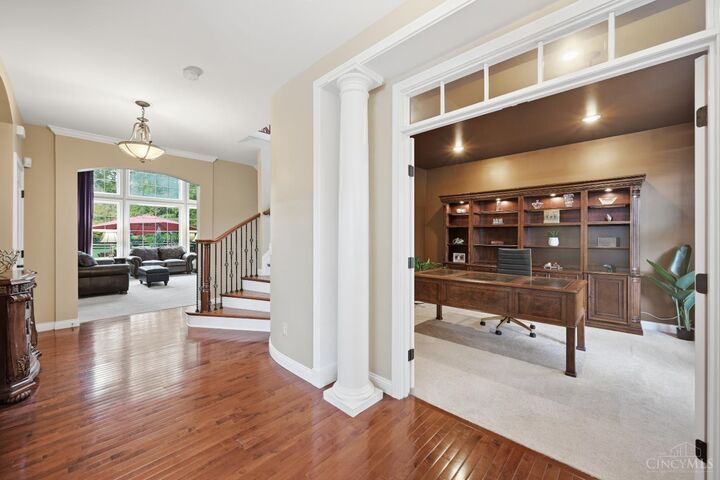 Property Photo: 2625 Stonehaven Drive OH 45245