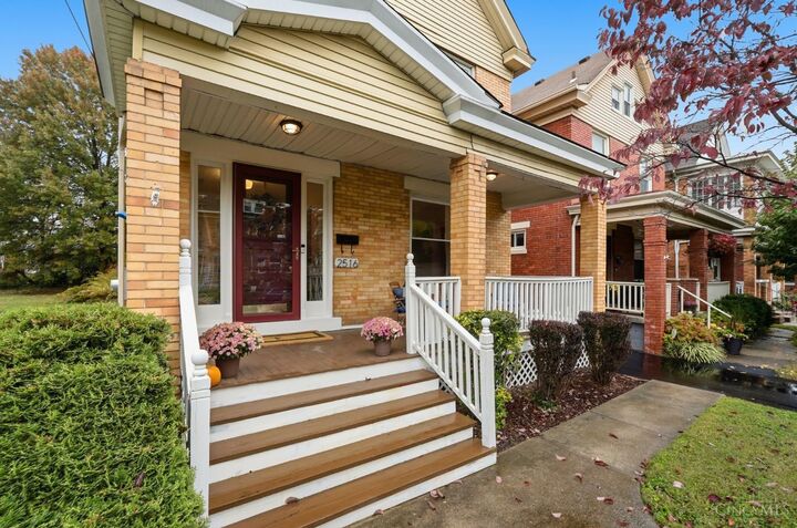 Property Photo: 2516 Melrose Avenue OH 45212