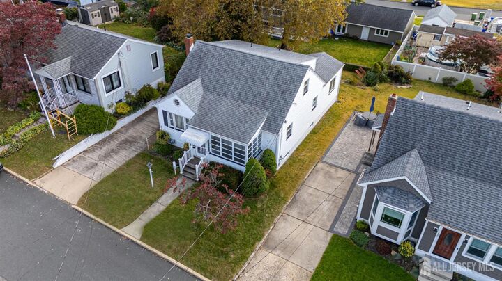 161 Manor Street  Sayreville NJ 08879 photo