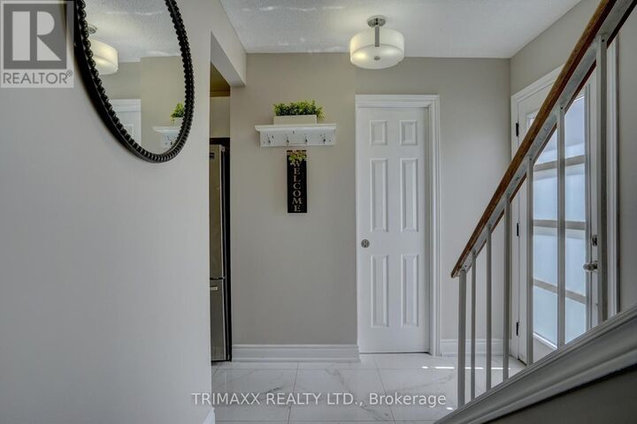 Property Photo: 13 Havendale Ct Court ON L6S 2B5