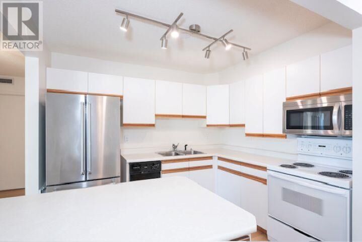 Property Photo:  320 500 Toledo Street  ON P7A 8A6