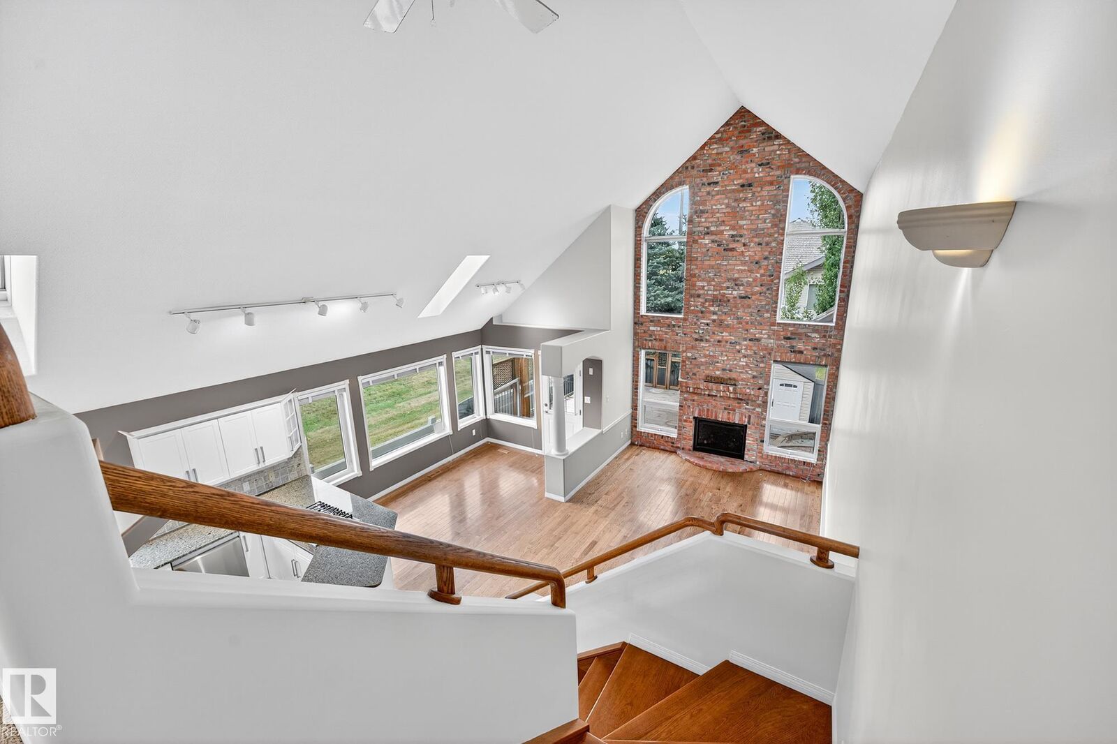 Property Photo:  1085 Carter Crest Road NW  AB T6R 2N2 