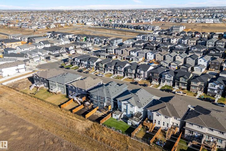 Property Photo:  38 Wiltree Terrace  AB T8L 0X6 