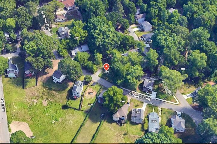 Property Photo:  2371 Saint James Drive NW  GA 30318 