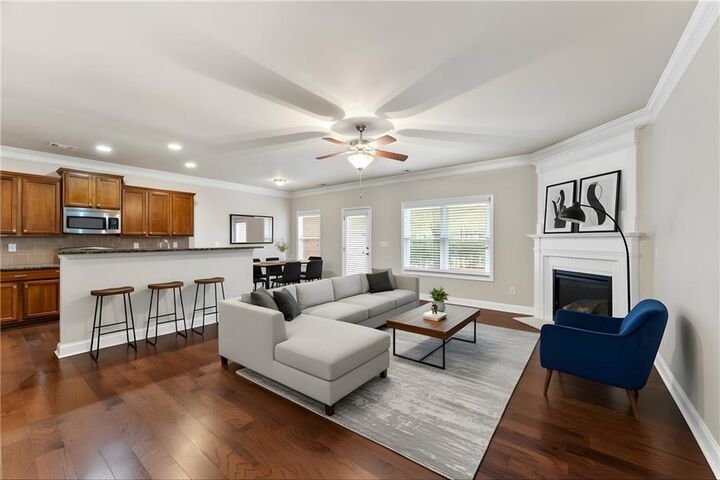 Property Photo:  3803 Manor View  GA 30004