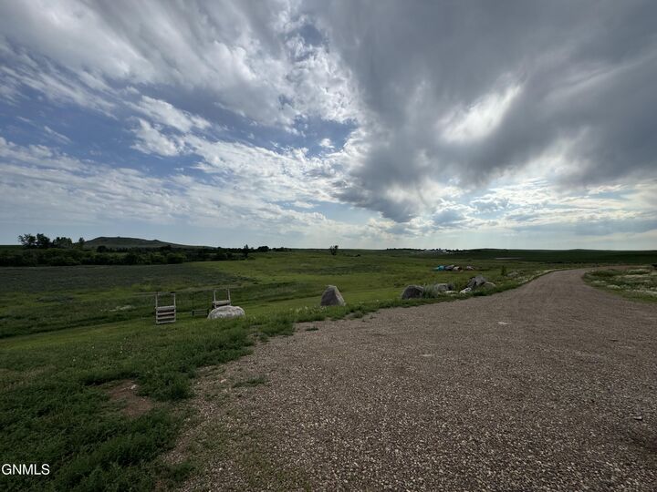 Property Photo:  3324 58th Avenue  ND 58563