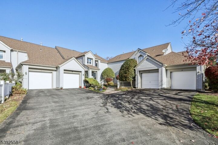 Property Photo:  27 Harker Hill Dr 27  NJ 07419