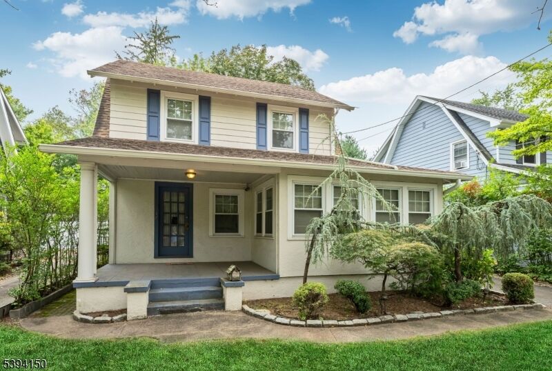 Property Photo:  237 Goffle Rd  NJ 07450 