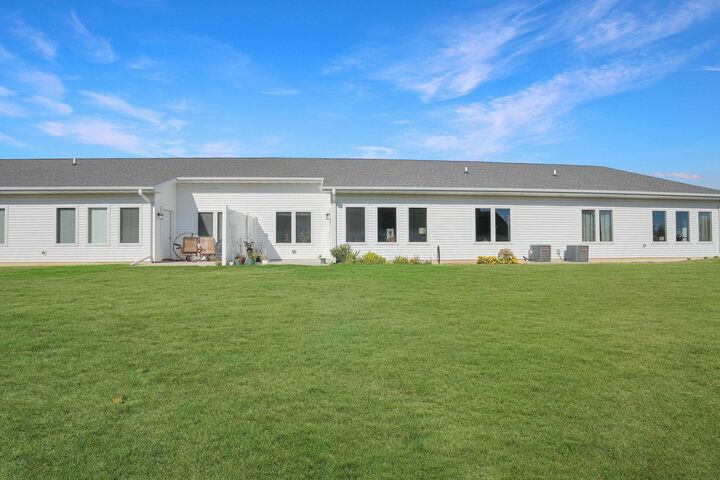 Property Photo: 485 Autumn Lane 2 IA 50613