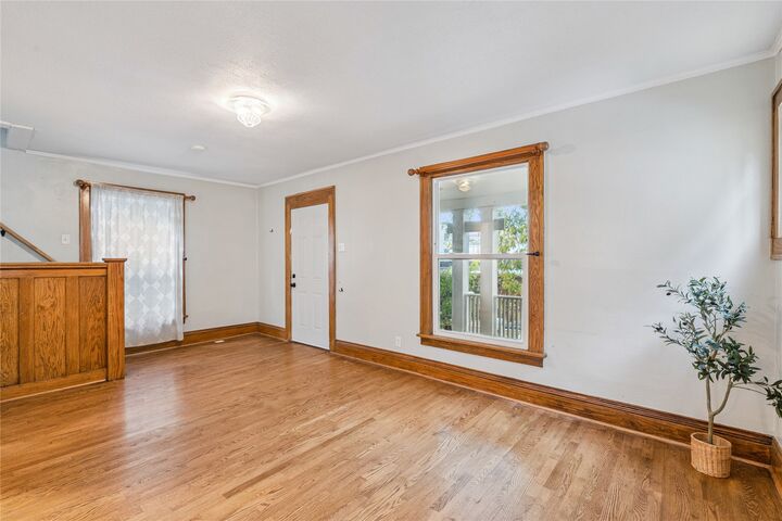 Property Photo:  2723 Linden Street  IA 50312 