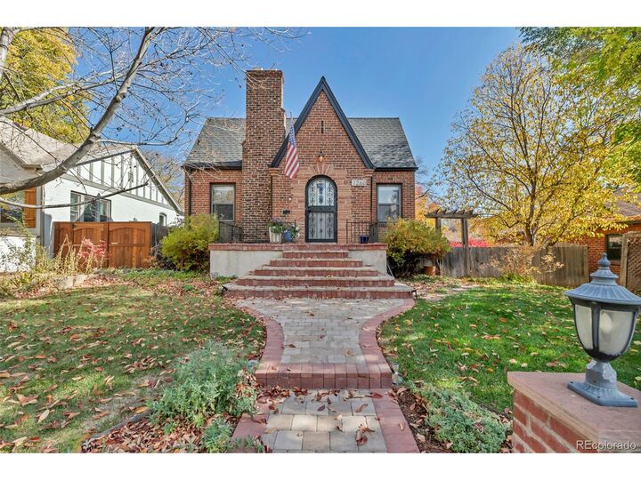 Property Photo:  1260 Dahlia St  CO 80220 