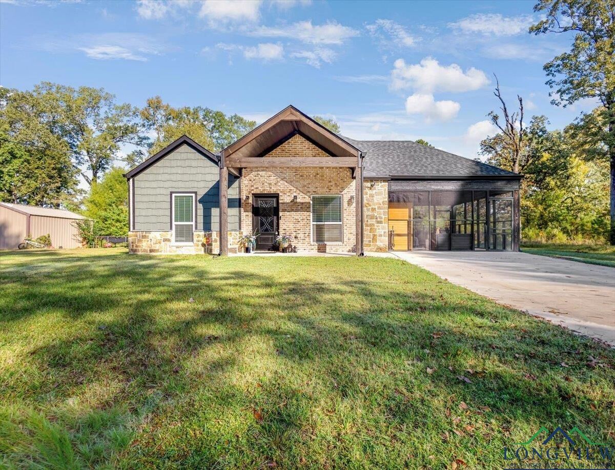 Property Photo:  183 Tejas St  TX 75633 