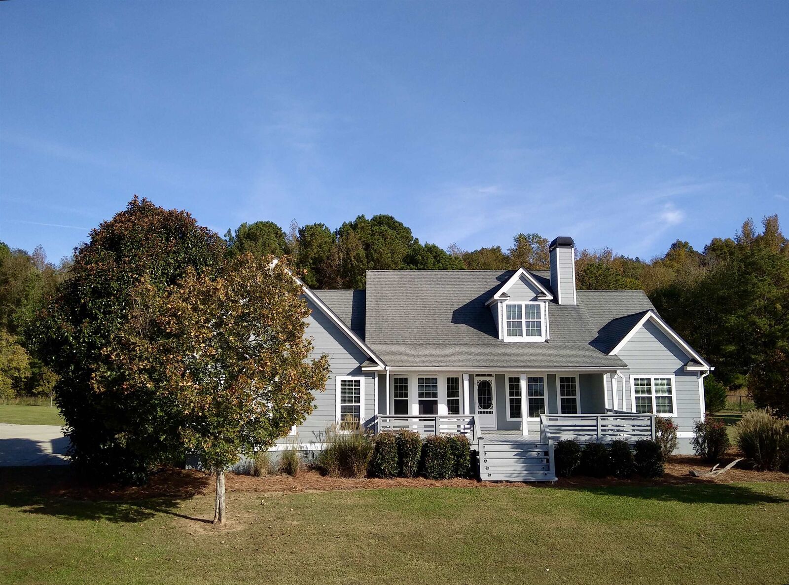 Property Photo:  1061 Shoreline Drive  GA 30650 