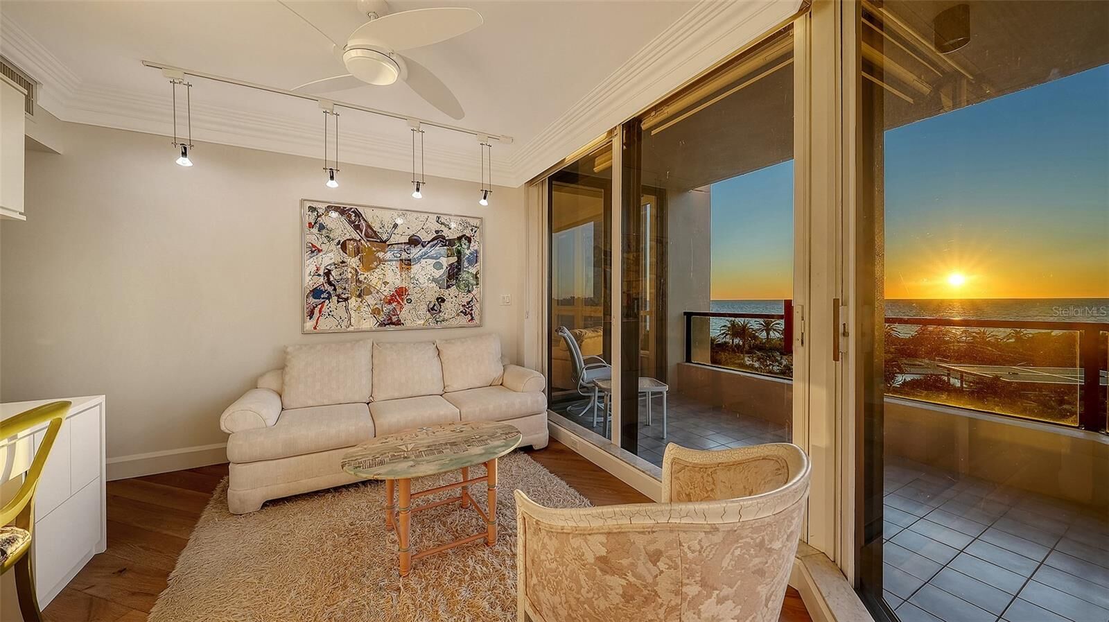 Property Photo:  1211 Gulf Of Mexico Drive 301  FL 34228 