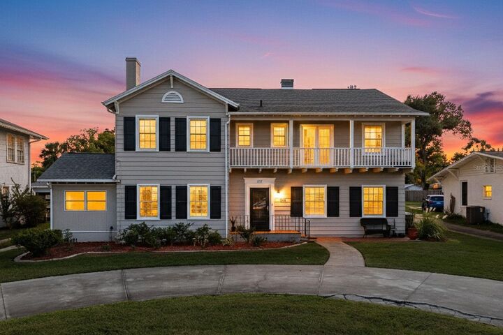 Property Photo:  1111 W Line Street  FL 34748 