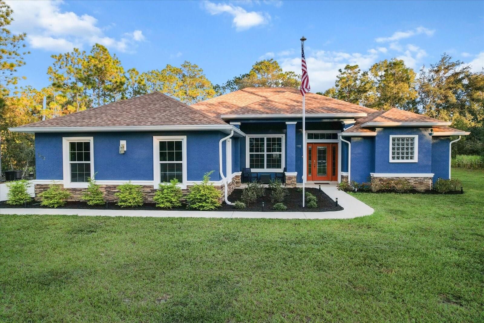 Property Photo:  2602 W Axelwood Drive  FL 34465 