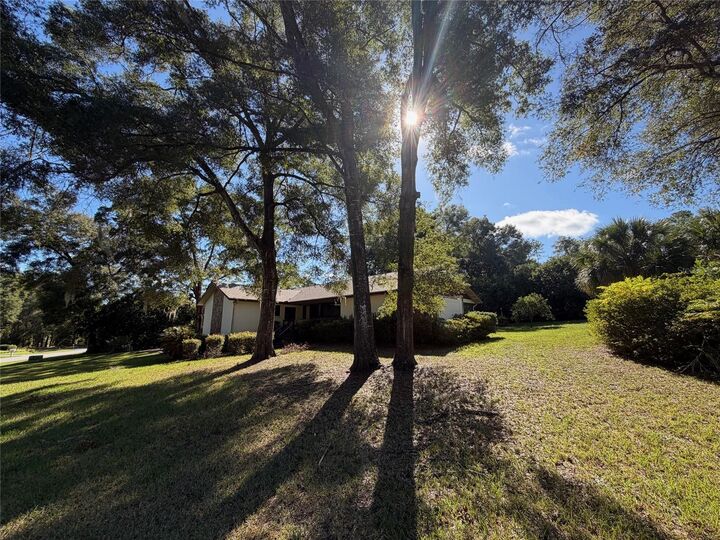 Property Photo: 8519 SW 197th Court Road FL 34432