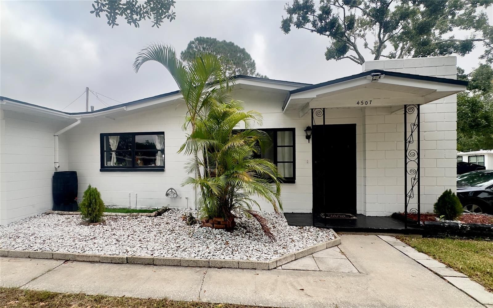Property Photo:  4507 N Matanzas Avenue  FL 33614
