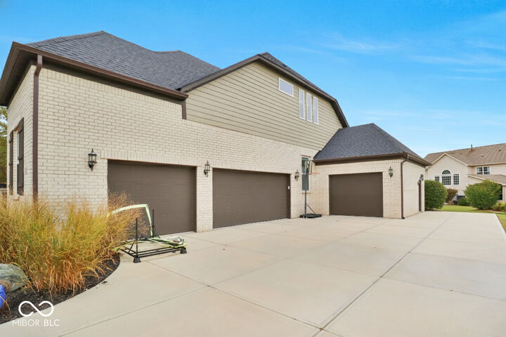 Property Photo:  14253 Trailwind Court  IN 46032 