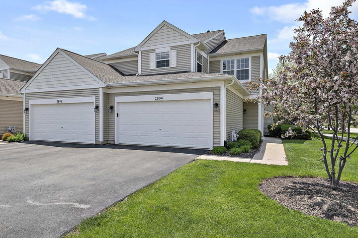 2804 White Thorn Circle 2804  Naperville IL 60564 photo