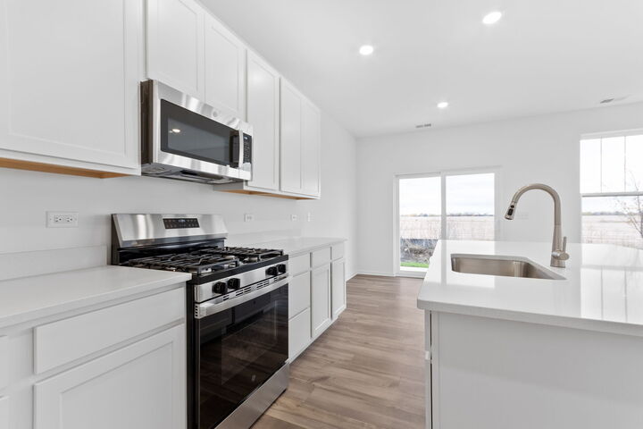 Property Photo:  25747 W Yorkshire Drive  IL 60544 